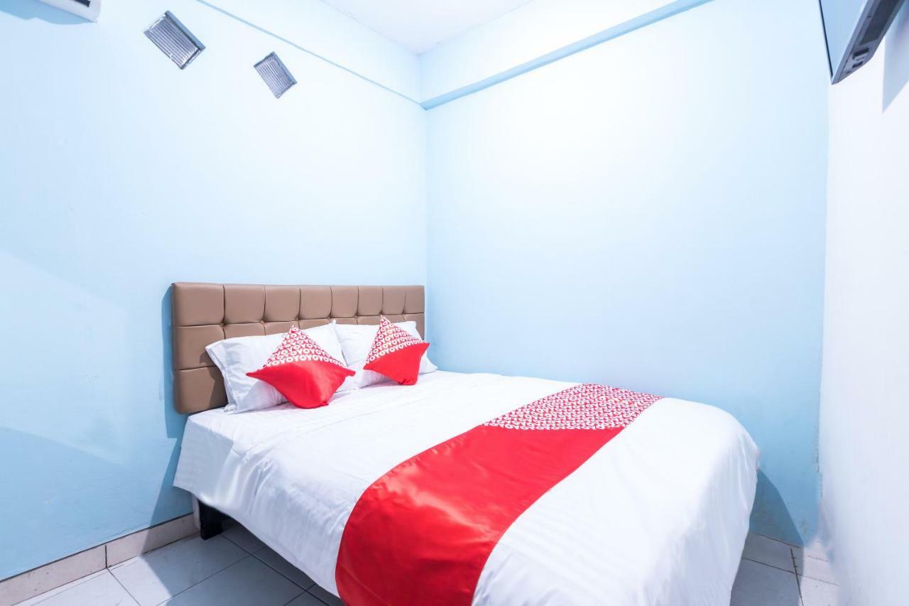 Hotel Super Oyo 1516 Cemara Gading Syariah Bogor Exterior foto